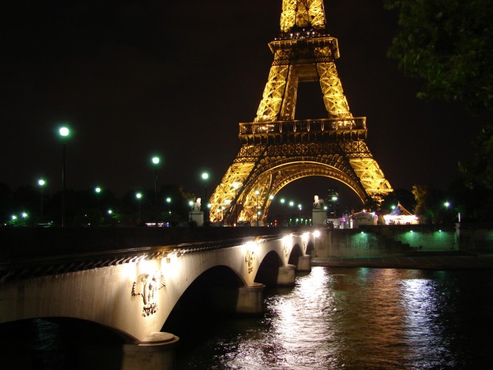 Pont_Iena_Tour_Eiffel_ETIENNE GAUTHIER